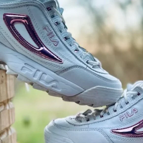 Women's white & metalic pink Fila Sneakers Size 9 - Picture 9 of 10